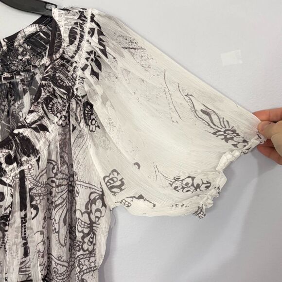 Unity World Wear Women’s Floral Sheer Blouse Swimwear Cover up Black White XL - Picture 6 of 13
